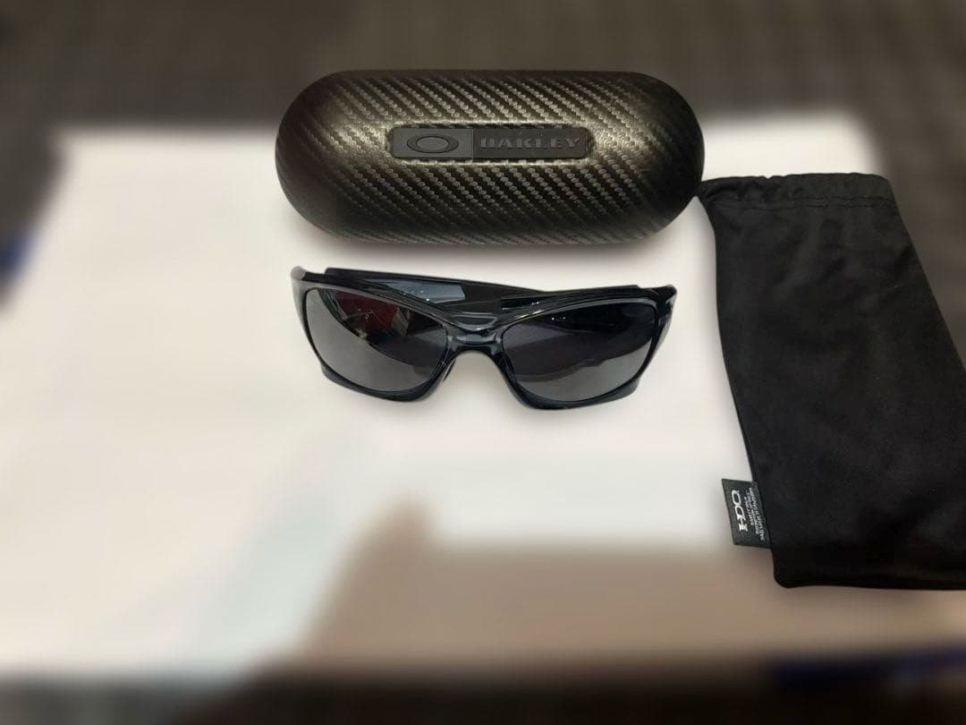 OAKLEY オークリー PIT BULL サングラス（アジアンフィット）