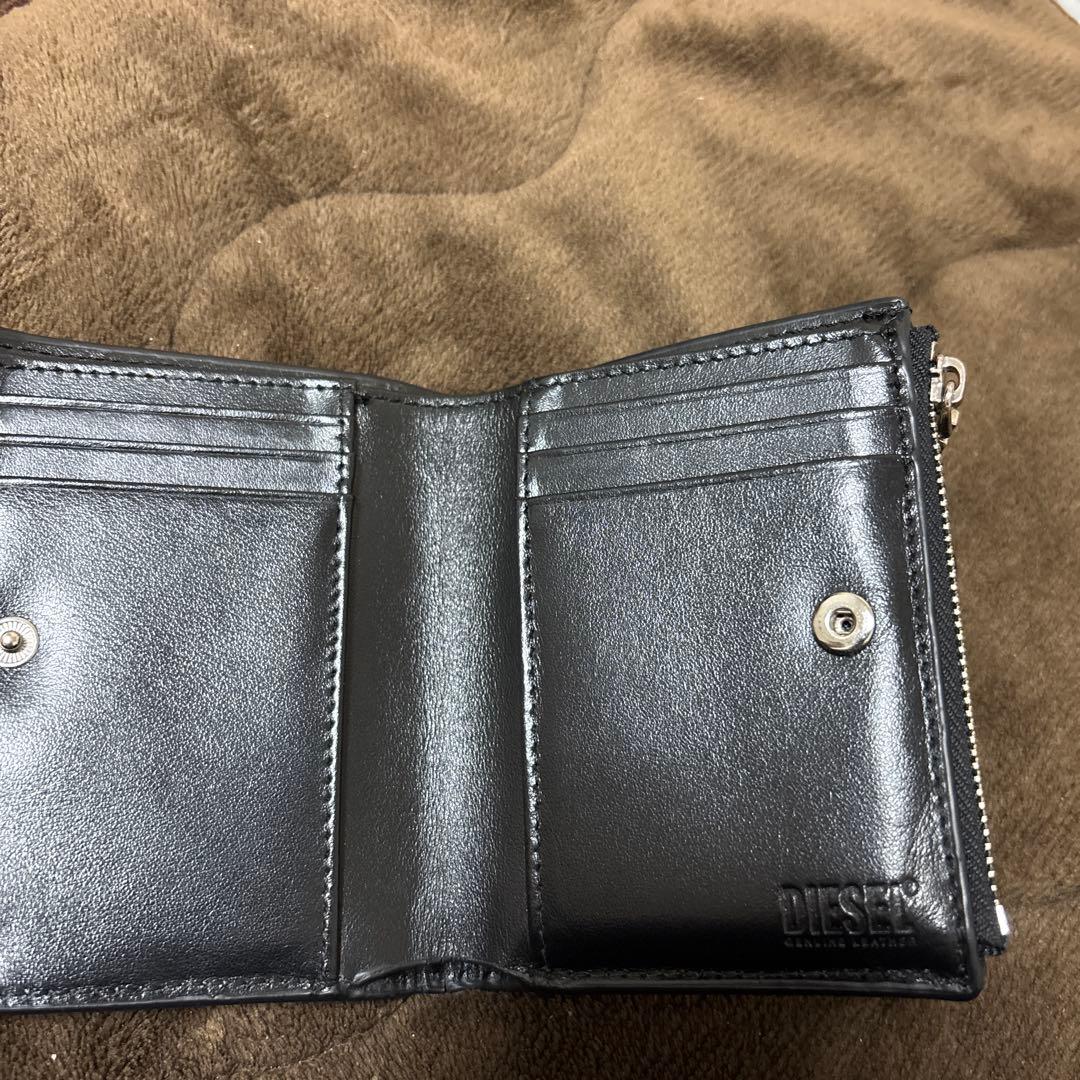 す*い様 【美品】DIESEL ディーゼル 二つ折り財布 [レザー/黒/ロゴ]