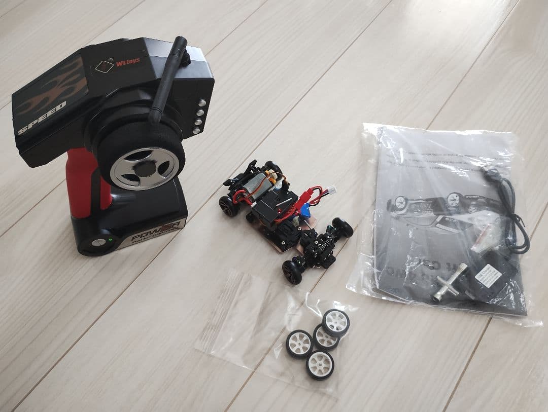 ホビーラジコン 1/28 wltoys k969 RWD