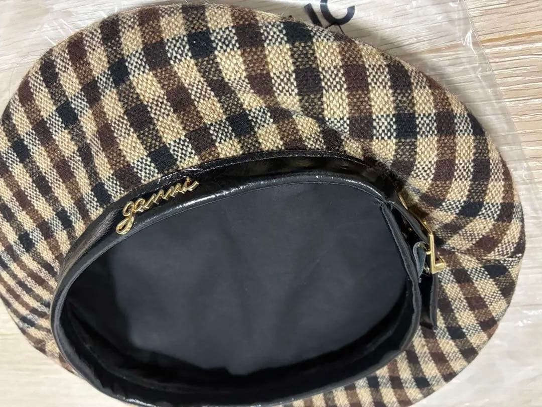 最終値下2025新作ganni チェック柄 ベレー帽スノ渡辺さん番組着用同型