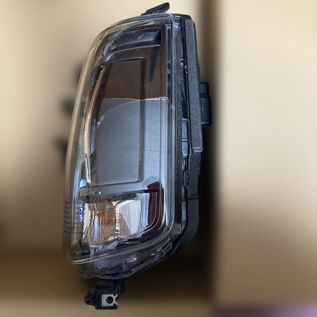 DA17 エブリィ　ヘッドライト　LED 左