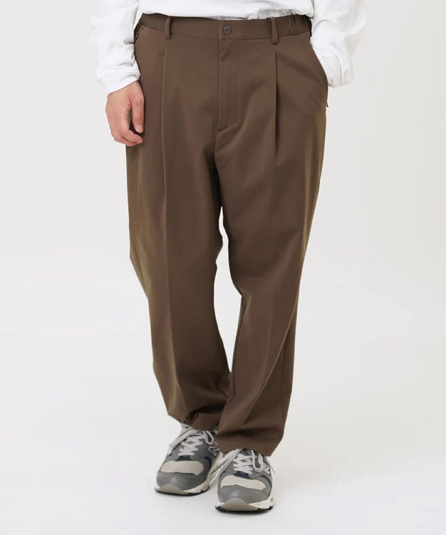 New BalanceWide Tapered Fit パンツAMP35004