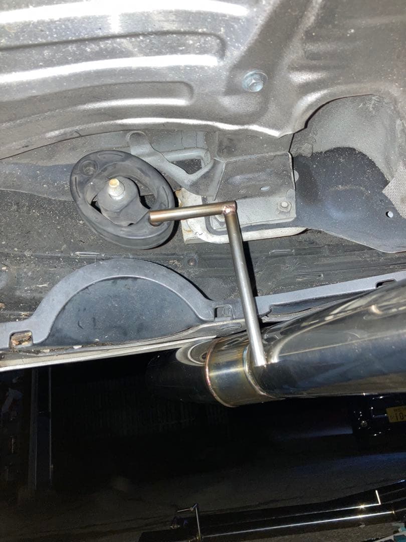 アコードハイブリッド CR7 ワンオフストレートマフラー