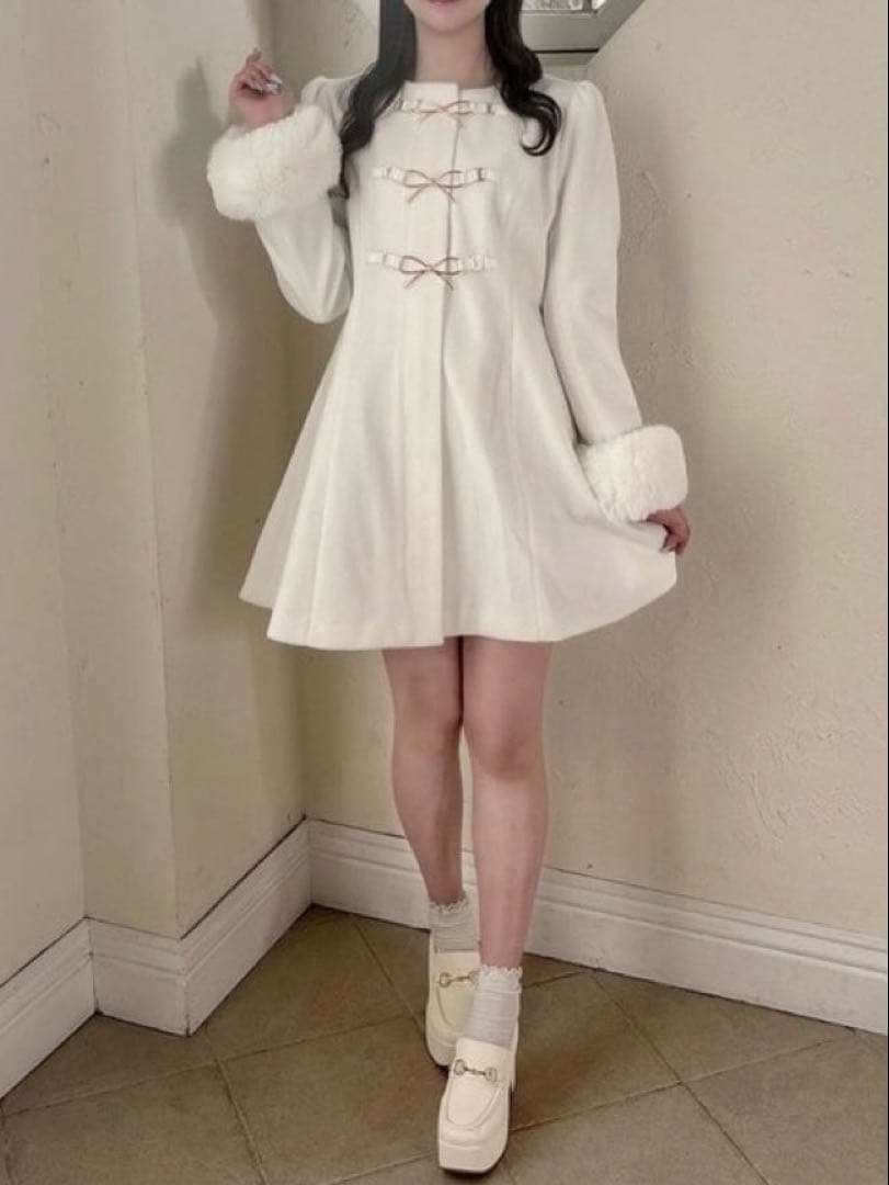 evelyn/ファーリボンビットビジューコート