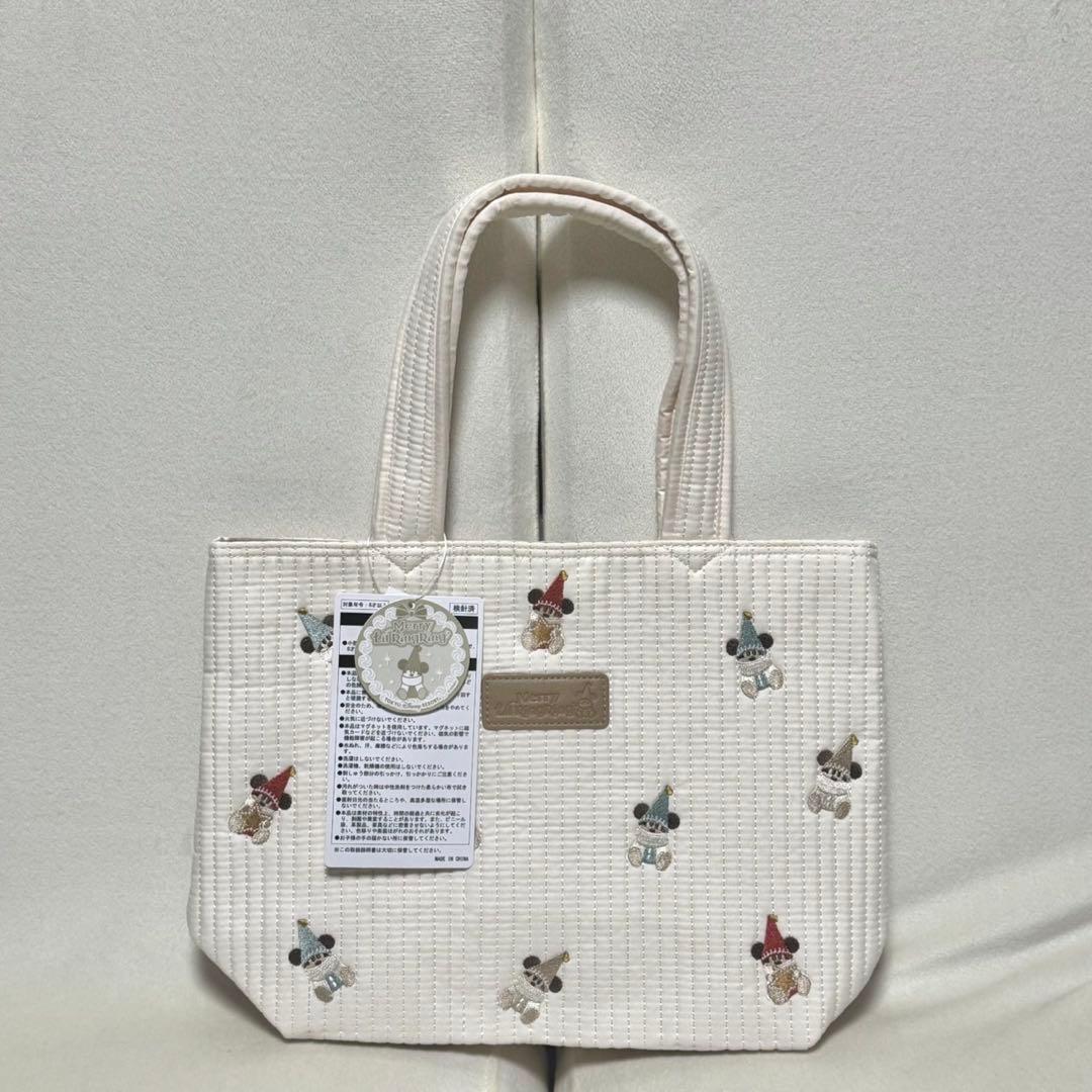 気まぐれセール0時まで！　リルリンリン　トートバッグ　ぬいぐるみチャーム　赤