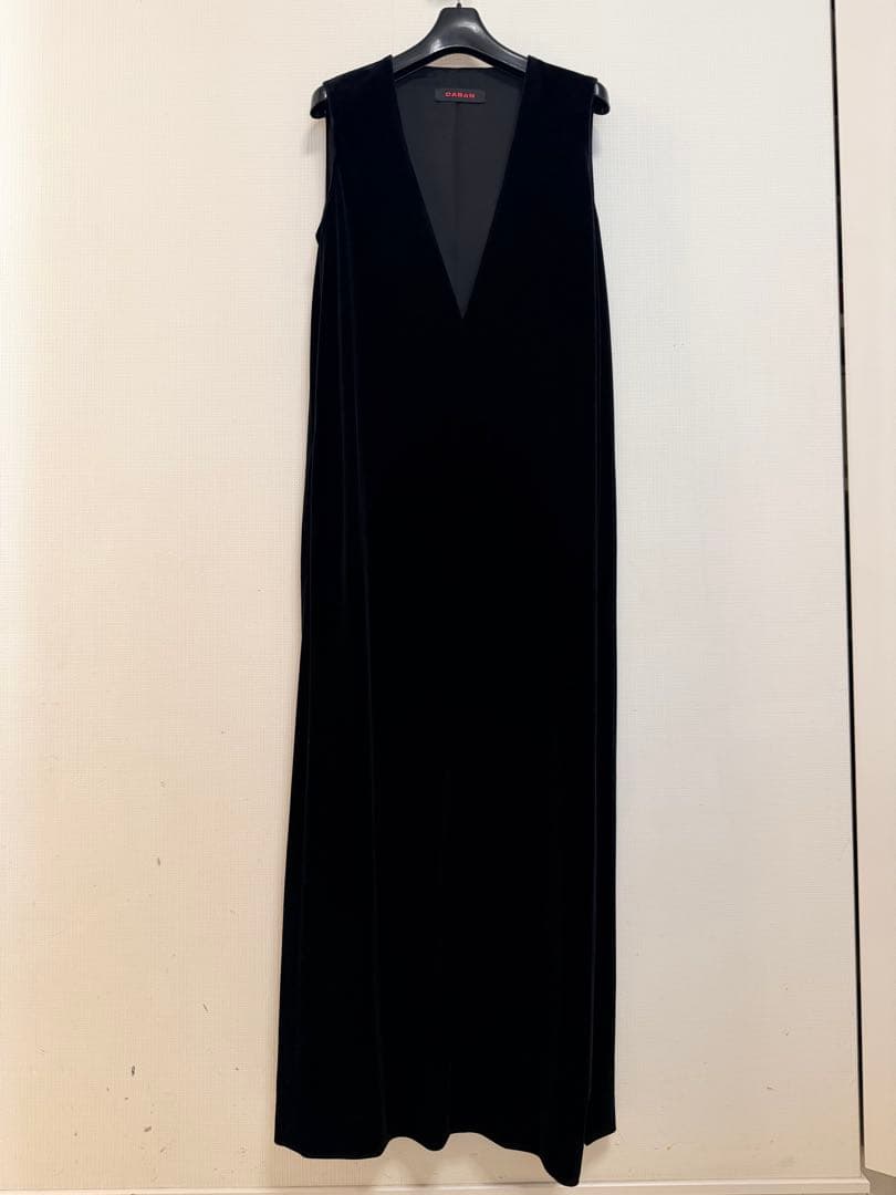 CABaN ソフトベロア Vネックロングワンピース