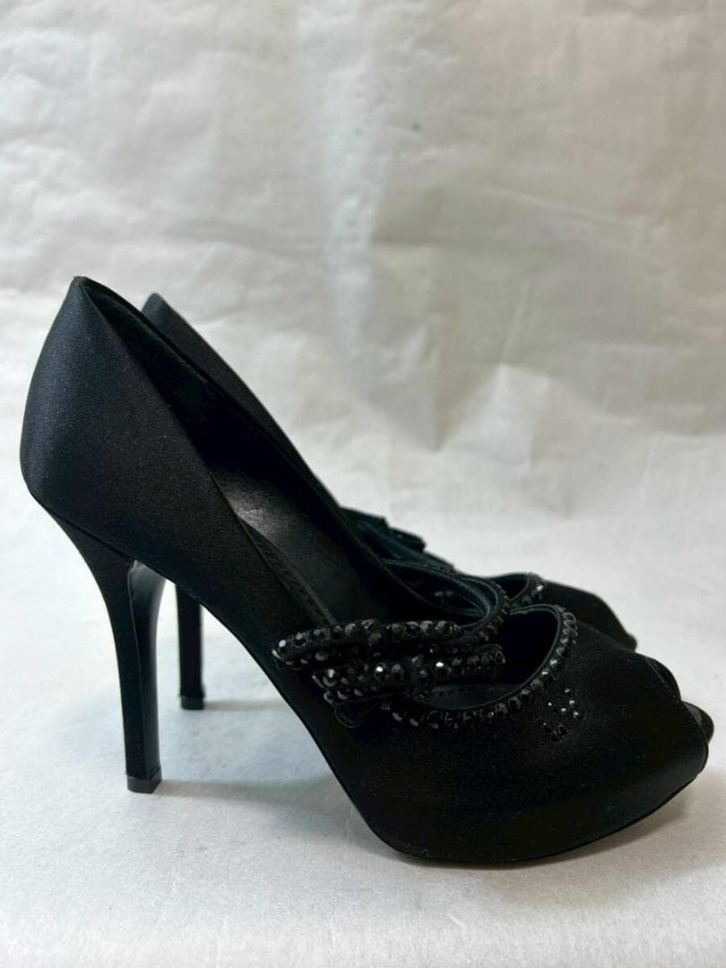 LOUIS VUITTON ブラック オープントゥヒール