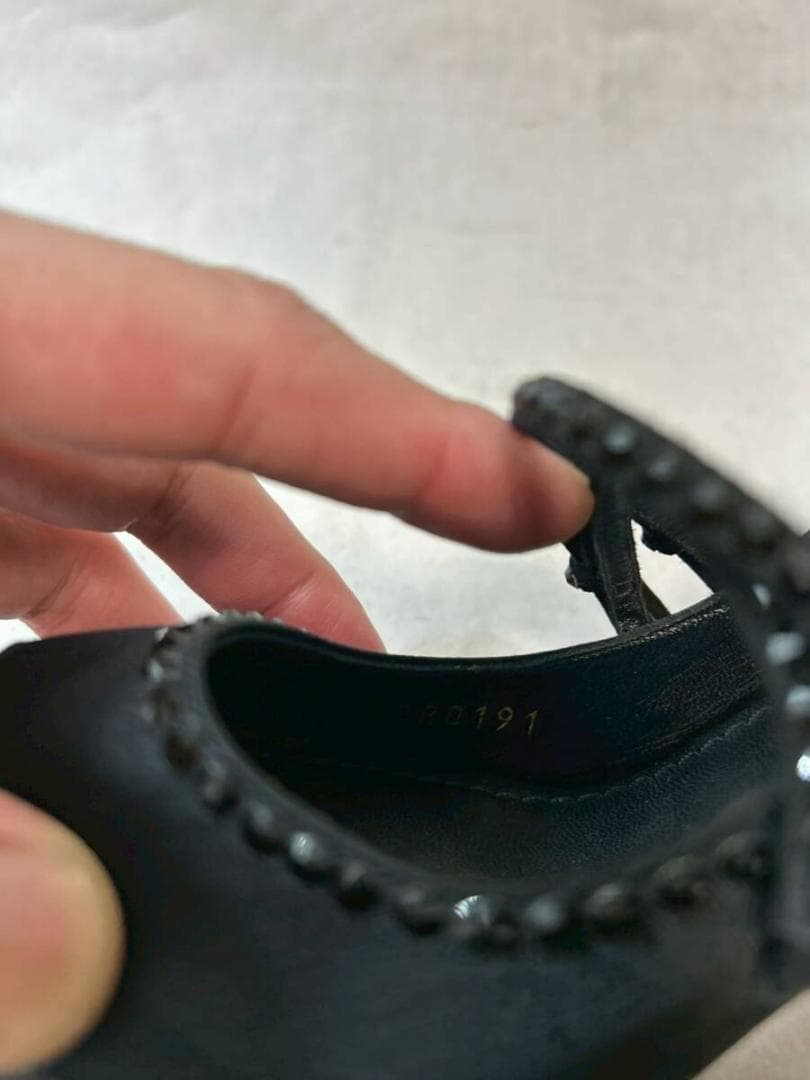 LOUIS VUITTON ブラック オープントゥヒール