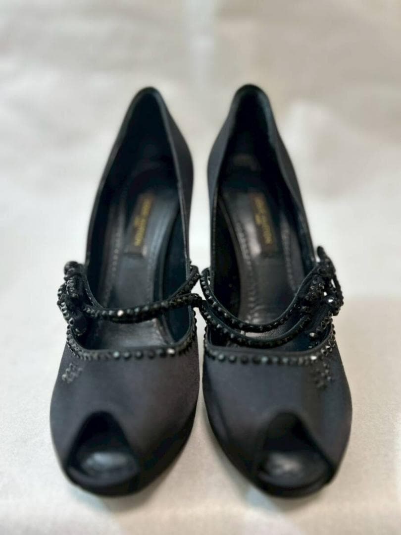 LOUIS VUITTON ブラック オープントゥヒール