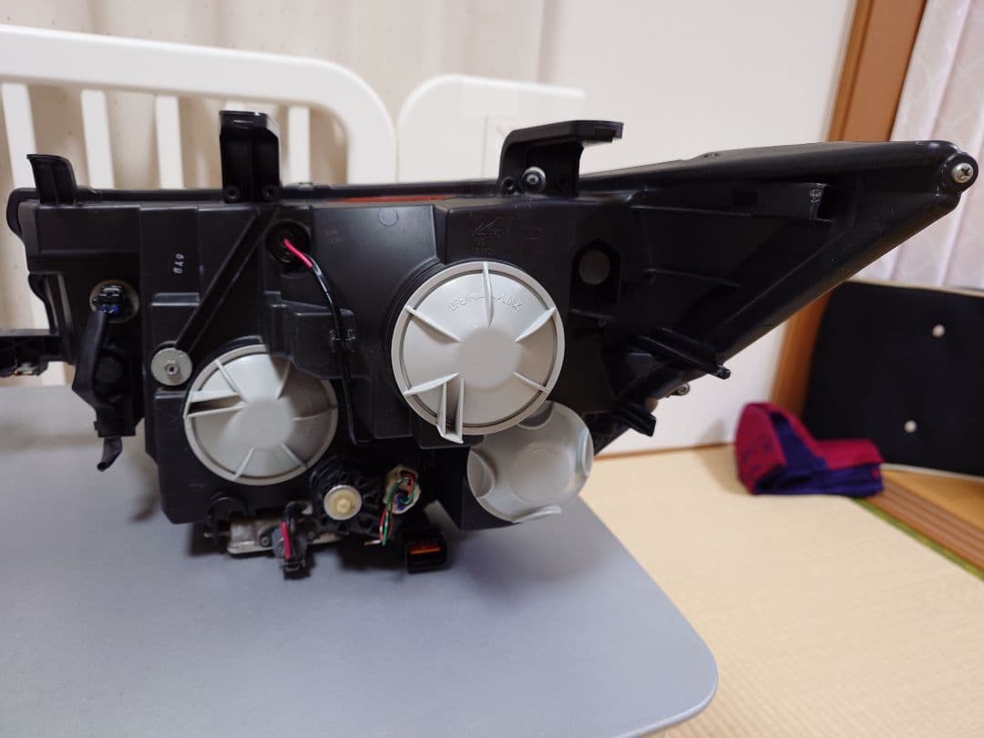 デリカD5 純正ヘッドライト　左右　超極上美品　早い者勝ち❕️