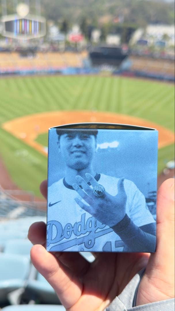 8月6日 大谷翔平 来場者限定 2024年ワールドシリーズ優勝記念リングレプリカ