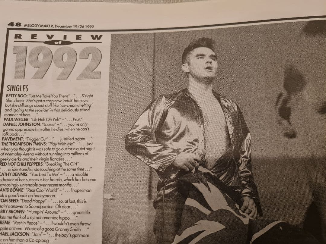 週刊誌 1992 UK Melody Maker with  Cobain