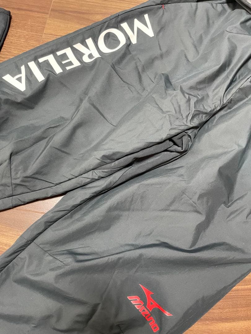 【新品•タグ付き】モレリア ウェア　裏地付きピステ　　ウォーマー　L