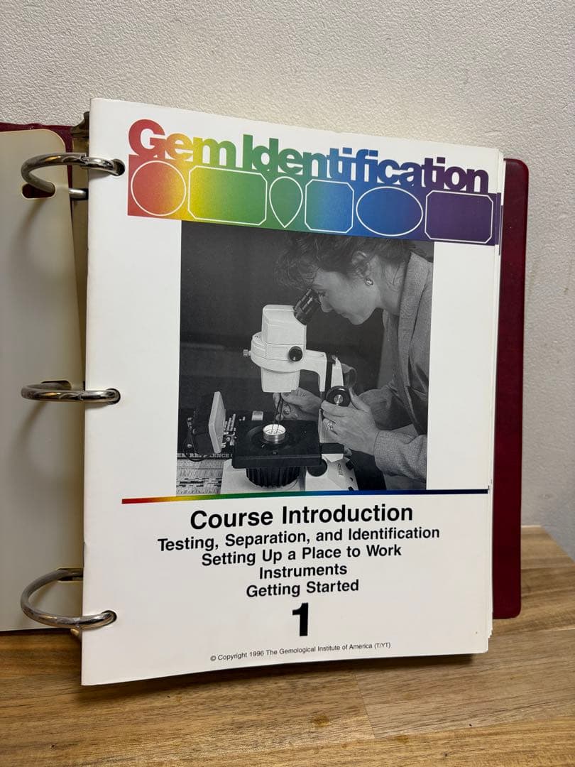 GIA 宝石鑑定　教科書　日本語翻訳付き