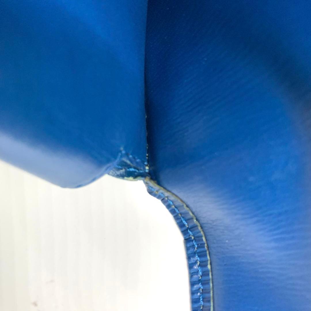 ルイヴィトン 長財布 インターナショナル エピ 三つ折り財布 ブルー 青 レザー