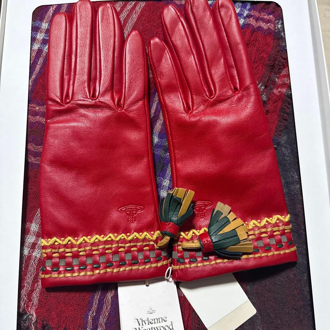 Vivienne Westwood レザー手袋 赤　新品未使用