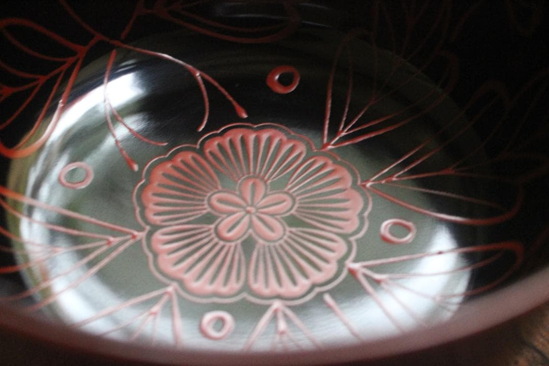 時代逸品！端正な爪朱黒漆に風情ある木芙蓉文の美しい吉野塗の四つ椀（検懐石道具京塗