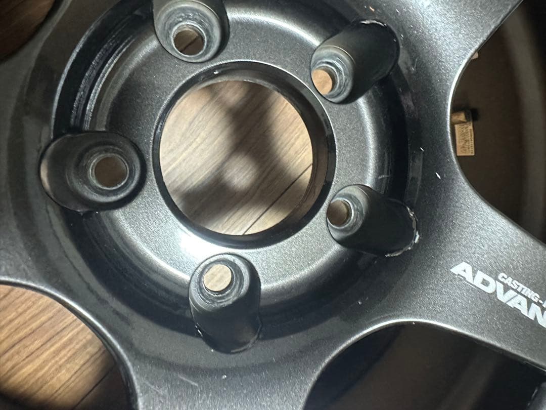 ADVAN Racing TC4 18インチ ホイールのみ　PCD114.3