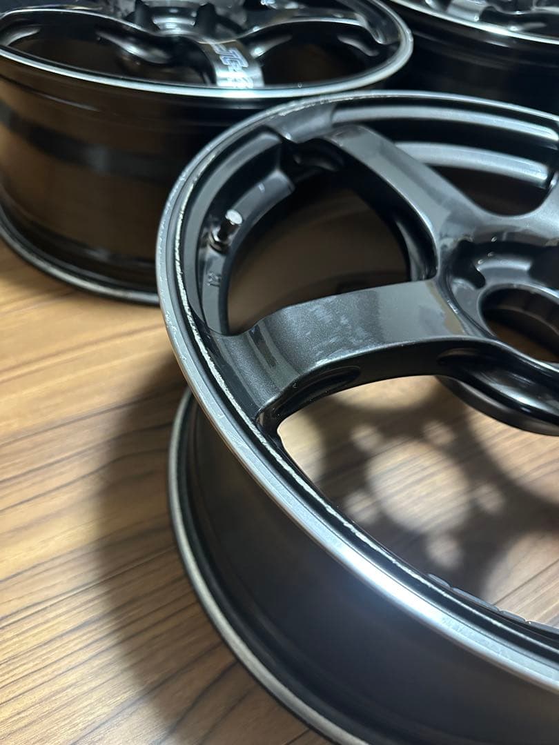 ADVAN Racing TC4 18インチ ホイールのみ　PCD114.3