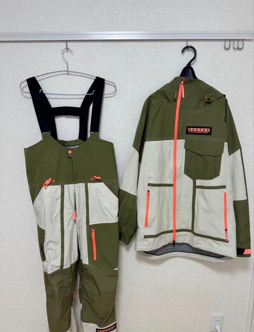 BURTON GORE-TEX ジャケットとビブパンツセット S