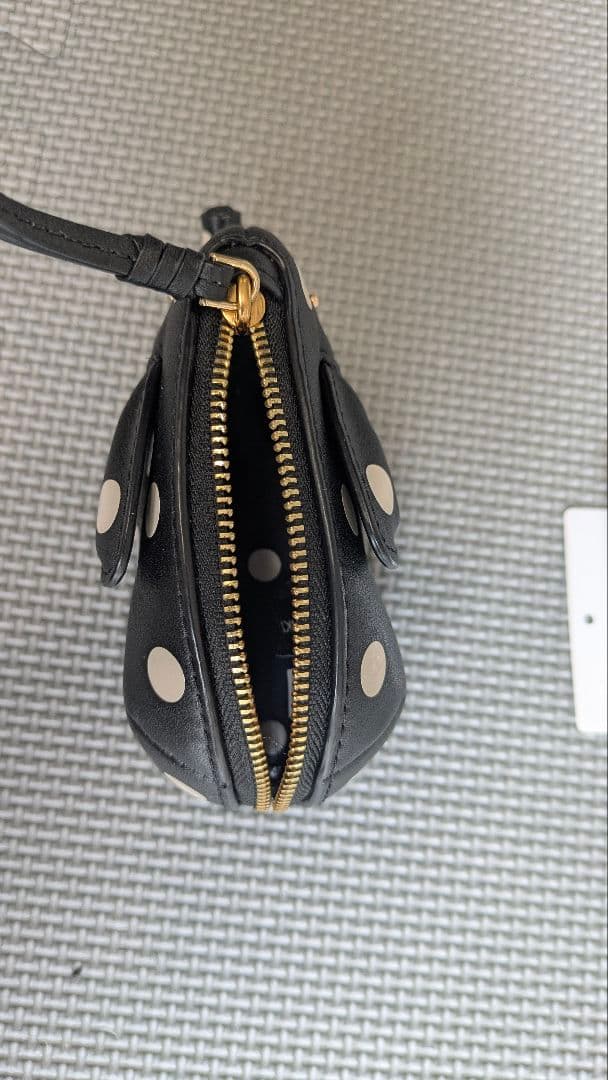 Kate Spade 象型ケース 黒/白