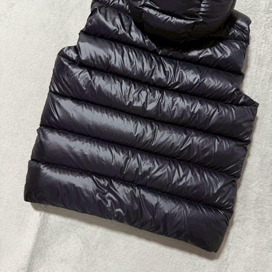 モンクレール LUIRO GILET ルイロ ジレ ダウンベスト 23年製 黒