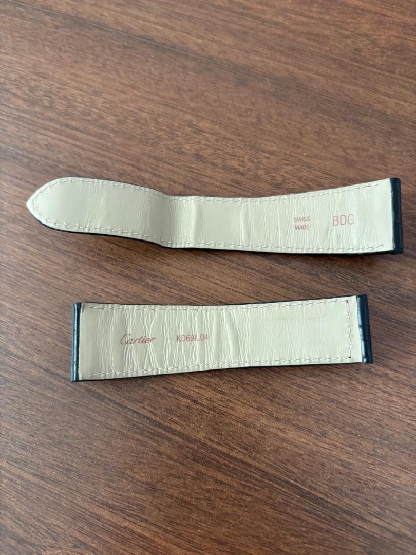 カルティエ 純正バックルとアリゲーター純正ベルト ラグ幅22mm 黒 セット
