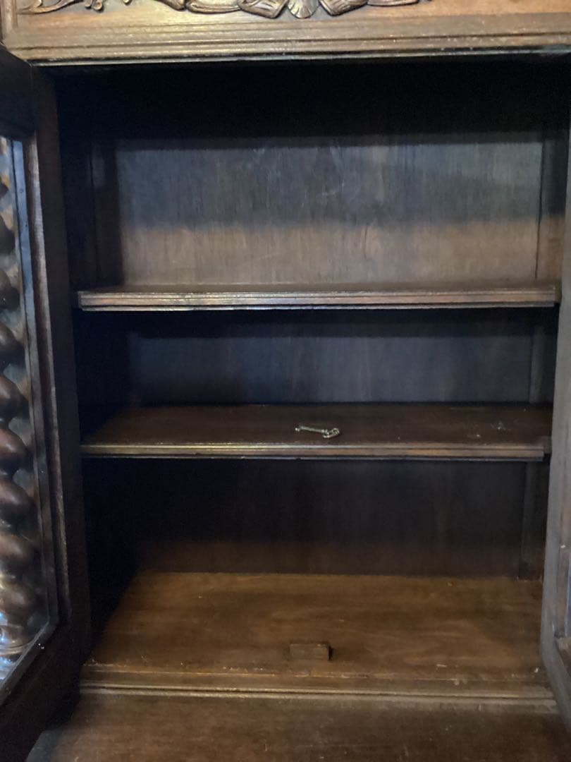 19世紀 アンティークフレンチ　オーク　ルネッサンス　ハントスタイルキャビネット