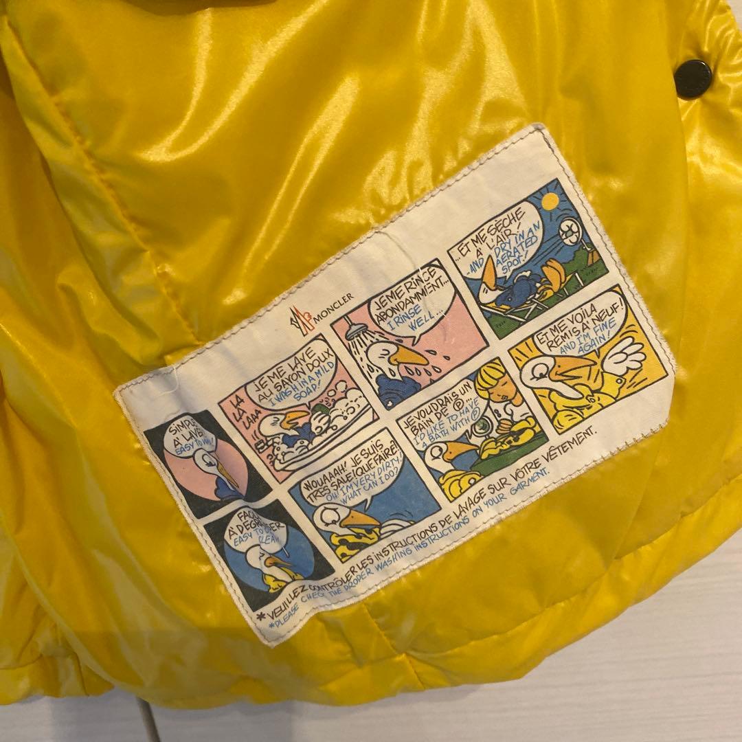 MONCLER イエロー ダウンベスト