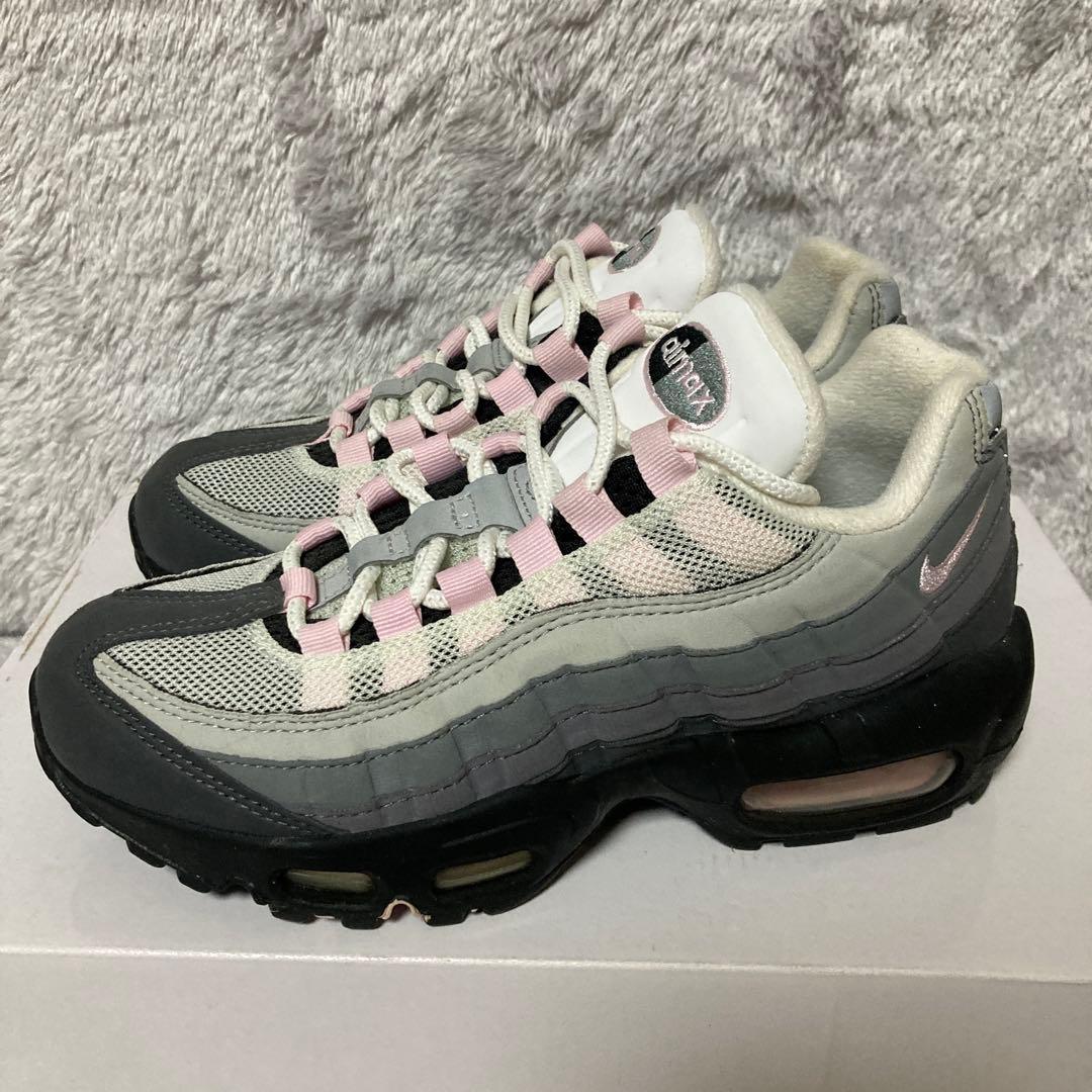 Nike Air Max 95 Premium ナイキ　エアマックス95 ピンク