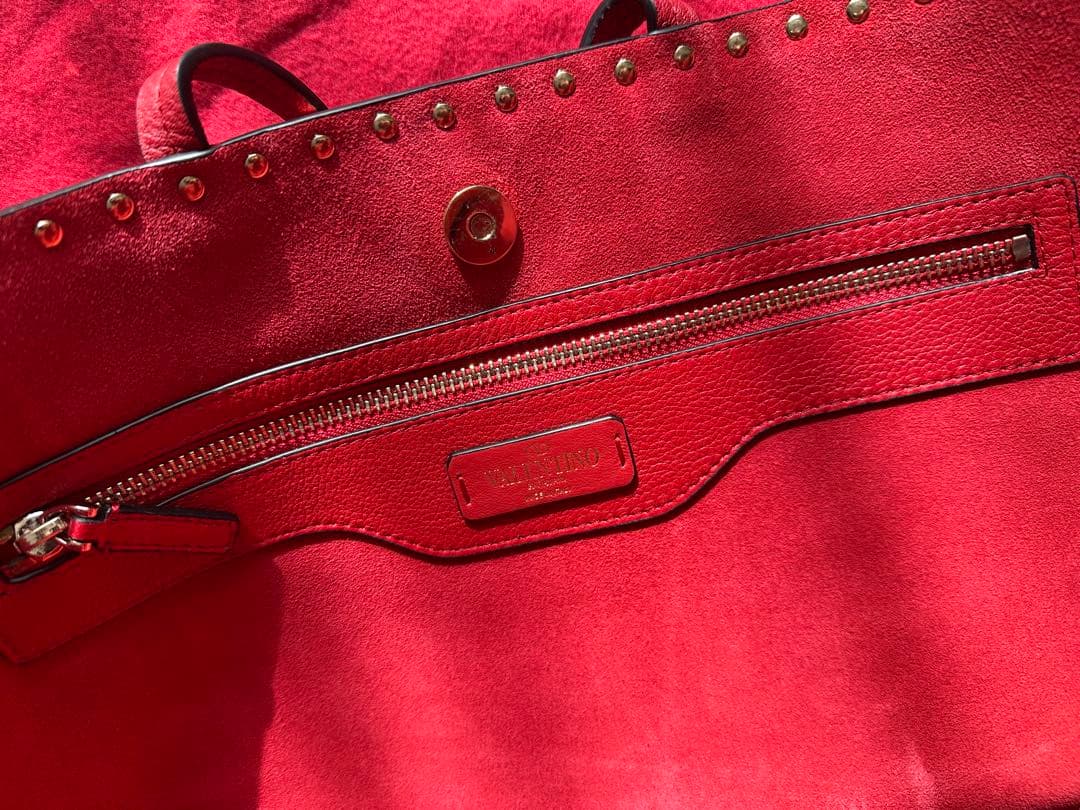ヴァレンティノ Valentino Garavani レッド トートバッグ