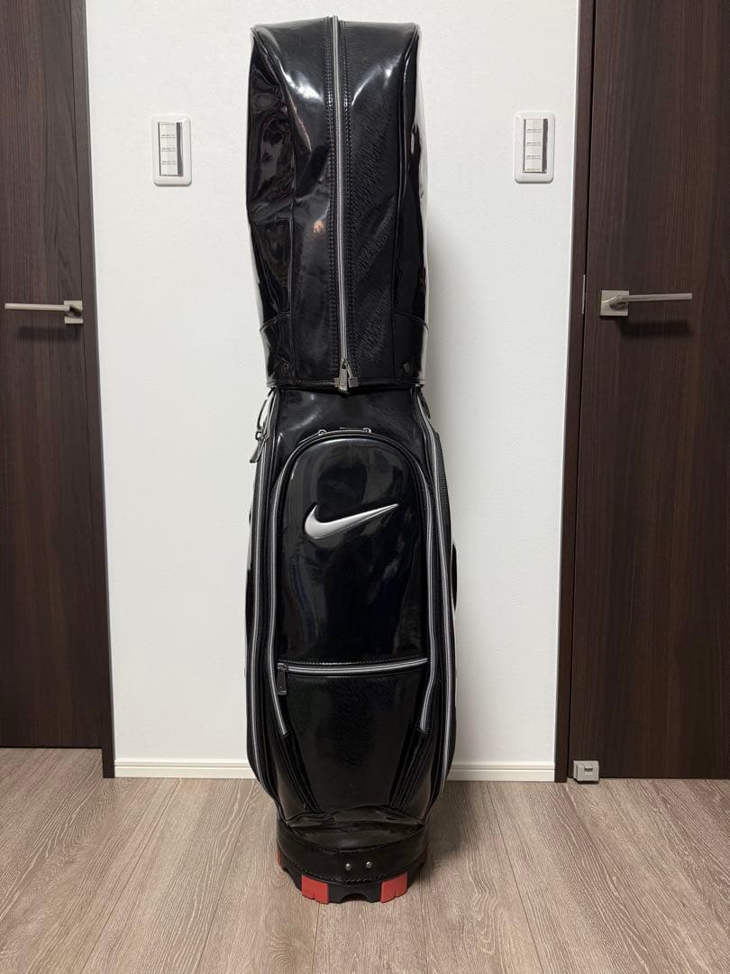 希少 NIKE キャディバッグ ツアーモデル