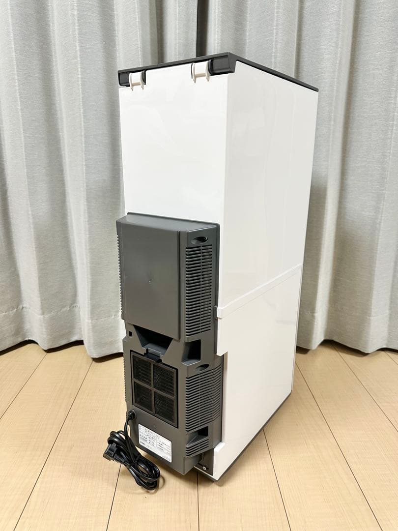 美品 エムケー精工 保冷米びつ ライスクール HRC-10S ホワイト