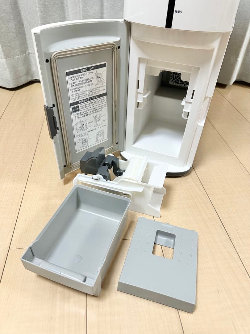 美品 エムケー精工 保冷米びつ ライスクール HRC-10S ホワイト