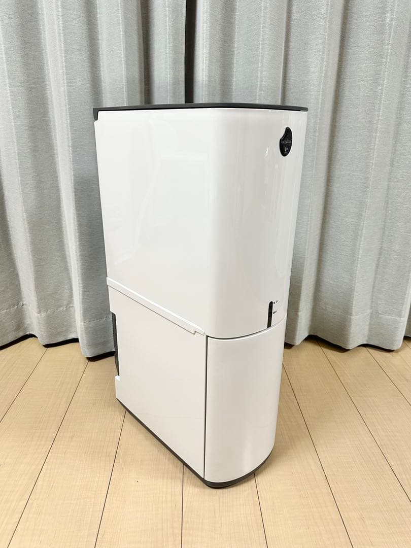 美品 エムケー精工 保冷米びつ ライスクール HRC-10S ホワイト