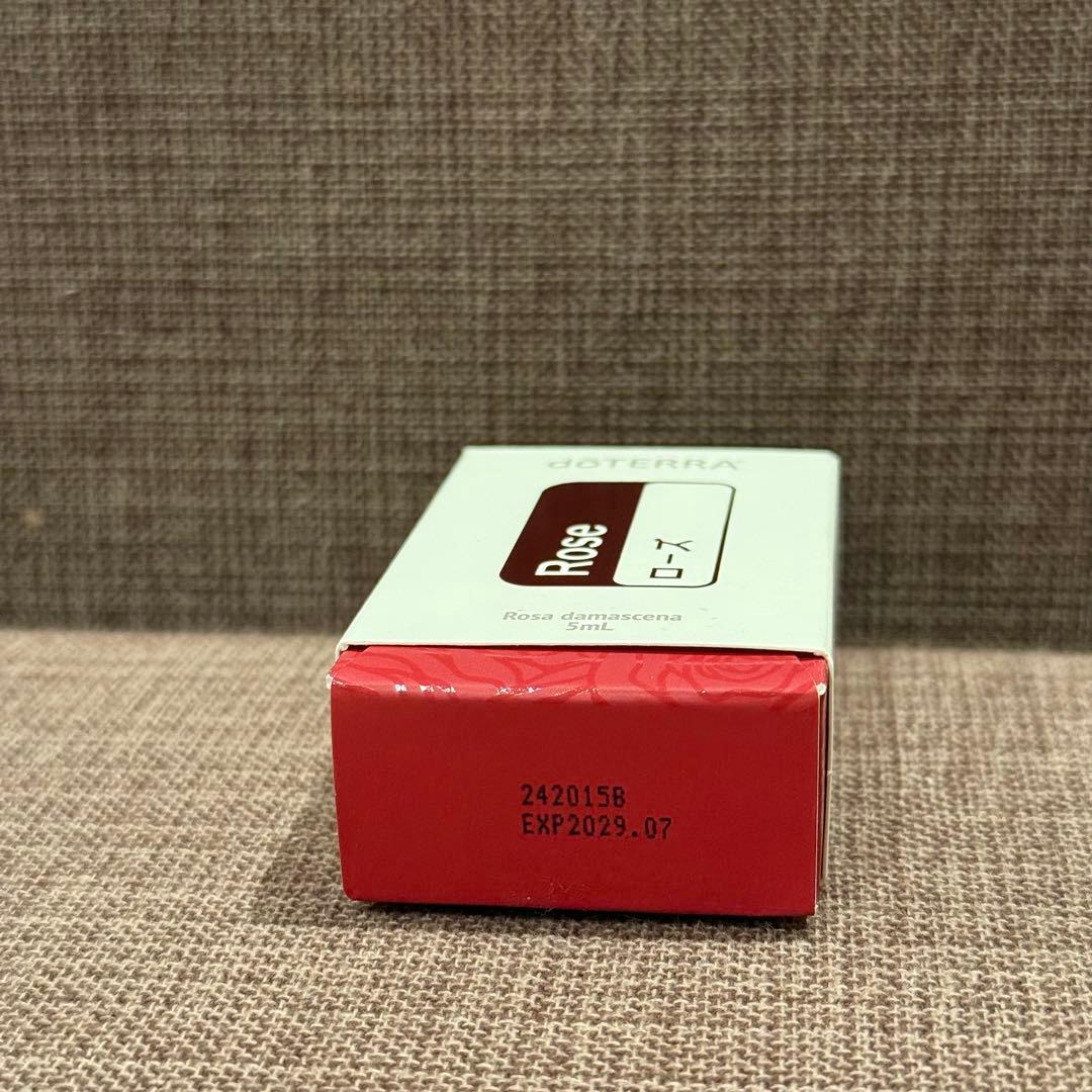 ぽぽ　doTERRA ローズ