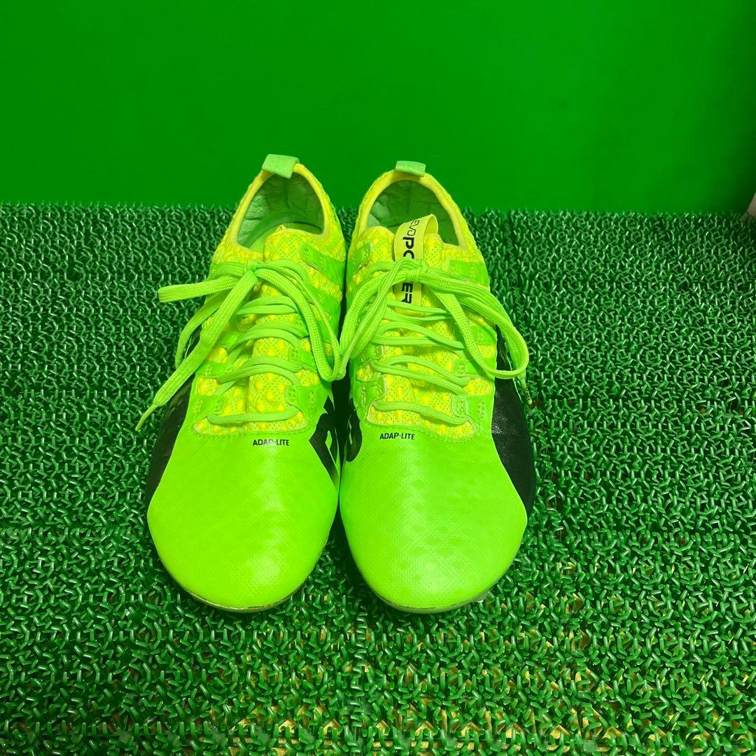 プーマ サッカースパイクエヴォパワー VIGOR 1 FG(グリーン×ブラック)