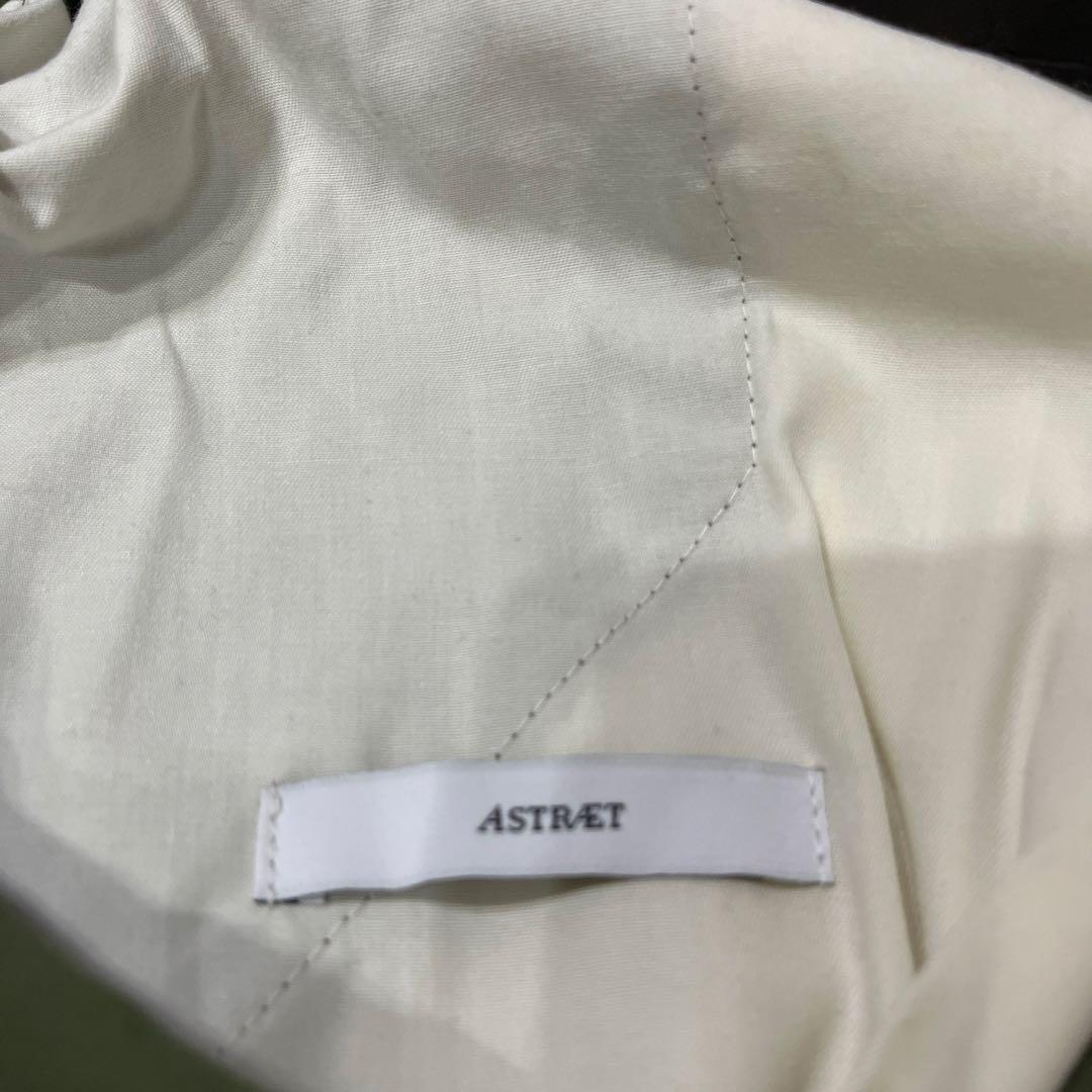 【タグ付き未使用品】アストラット　カーゴパンツ