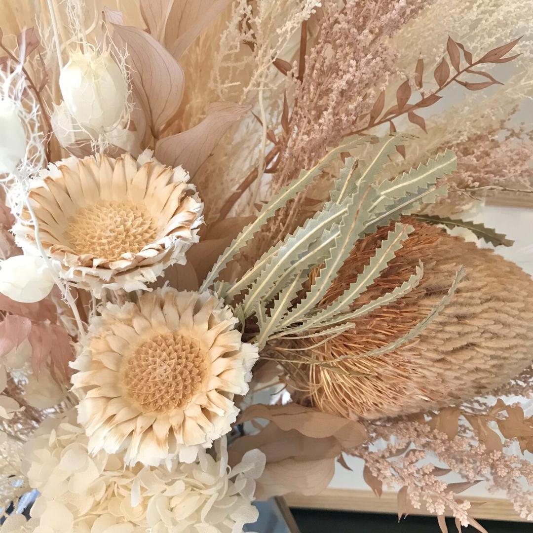 雪だるま❄︎さま専用カシミアベージュの大きなスワッグ（ブーケ）LLふっくらタイプ