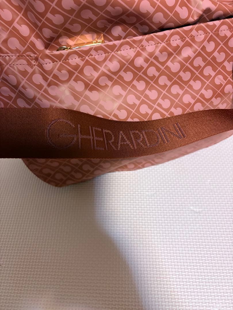 ゲラルディーニ☆ソフティ☆斜めがけショルダー☆GHERARDINI☆イタリア