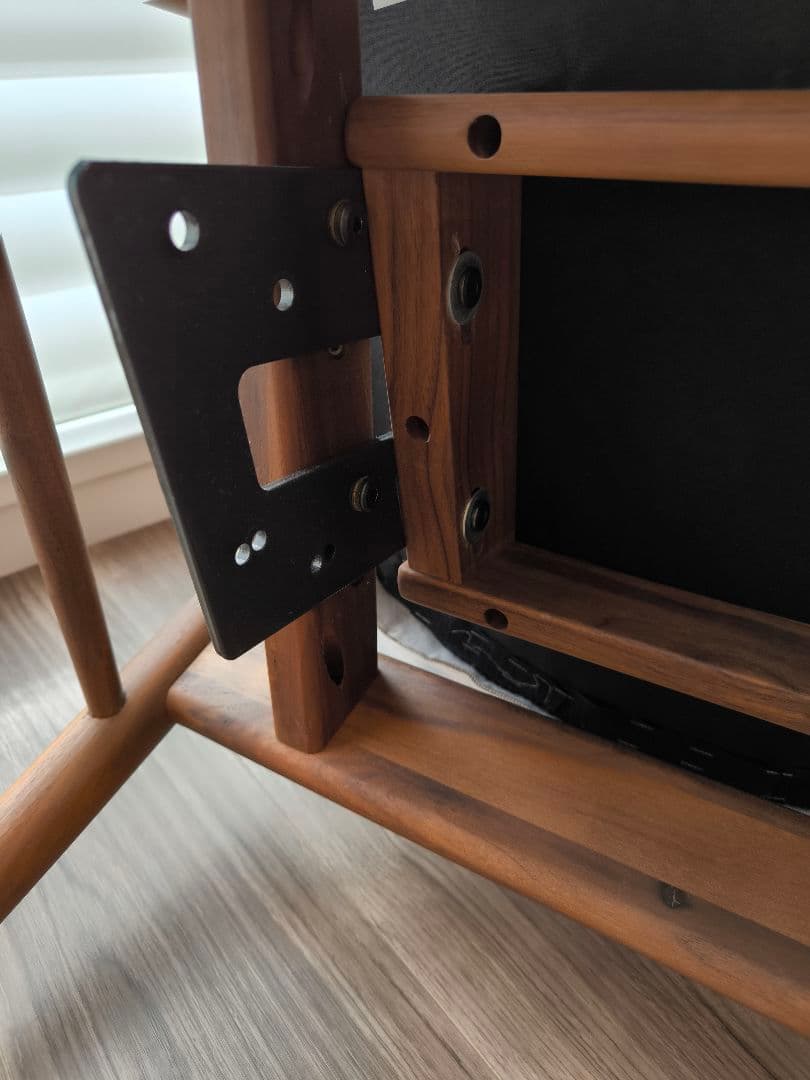 【ACTUSで購入使用期間少なめです】木製アームチェア 布張り座面　ウォルナット