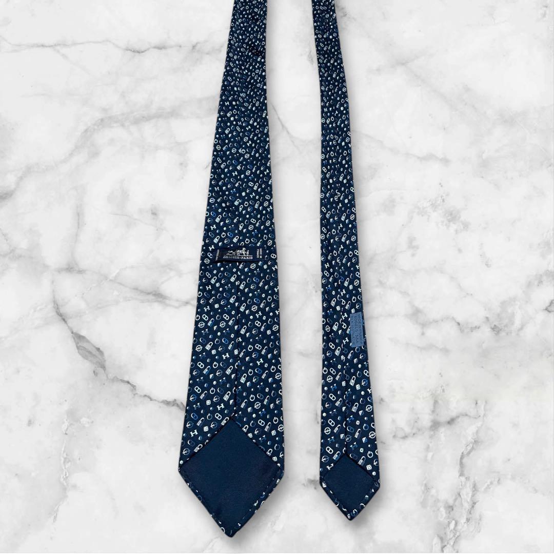 HERMES エルメス　ネクタイ　カンカイユリ　箱あり