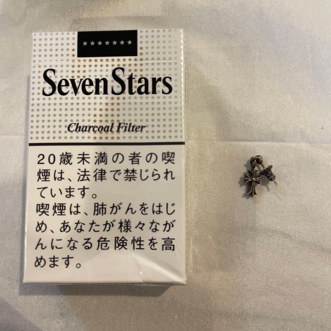 ピアス　片耳
