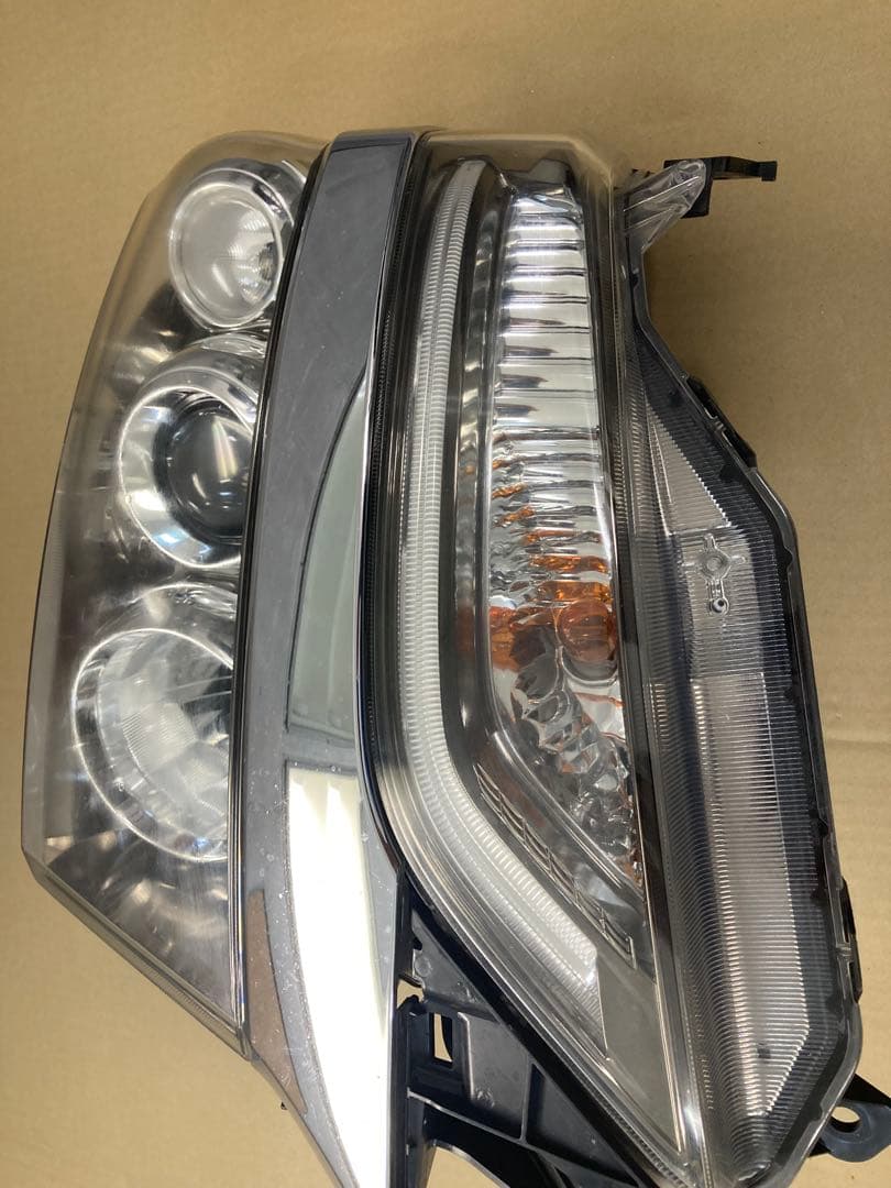 JF1 JF2 NBOX カスタム　ヘッドライト　左右　前期