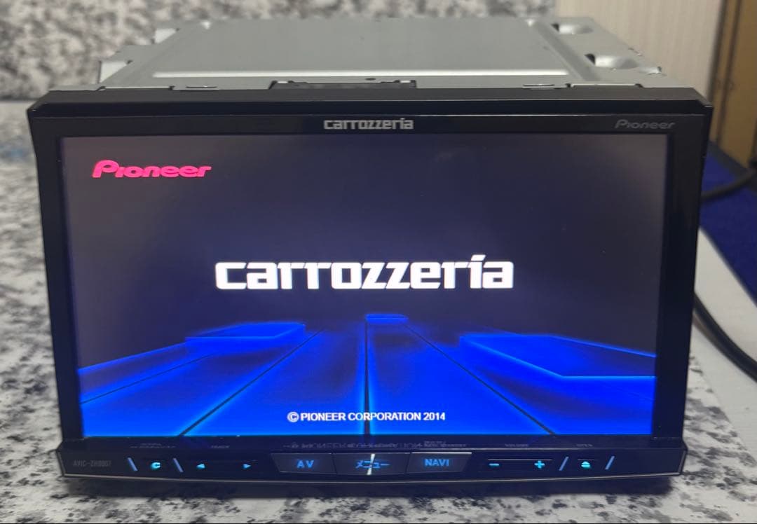 カーナビ AVIC-ZH0007