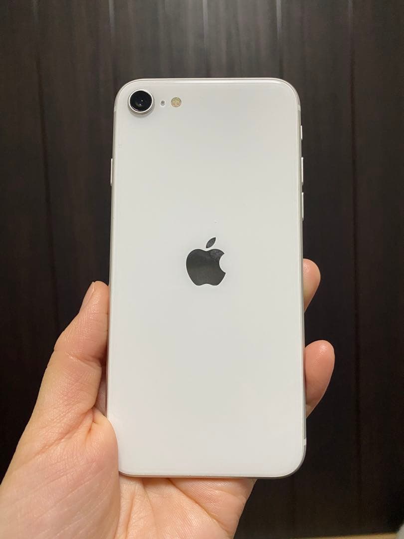 iPhoneSE第二世代　64GB ホワイト