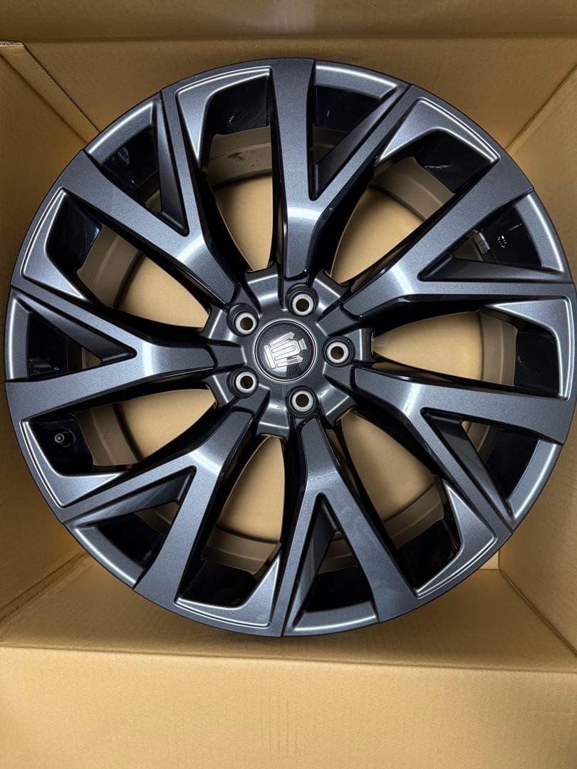 (^-^) 　クラウンエステート　ホイール4本　新車外し　21インチ