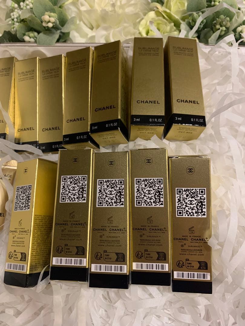 シャネルChanel 目元用クーリムサブリマージュラクレームユー30個入り