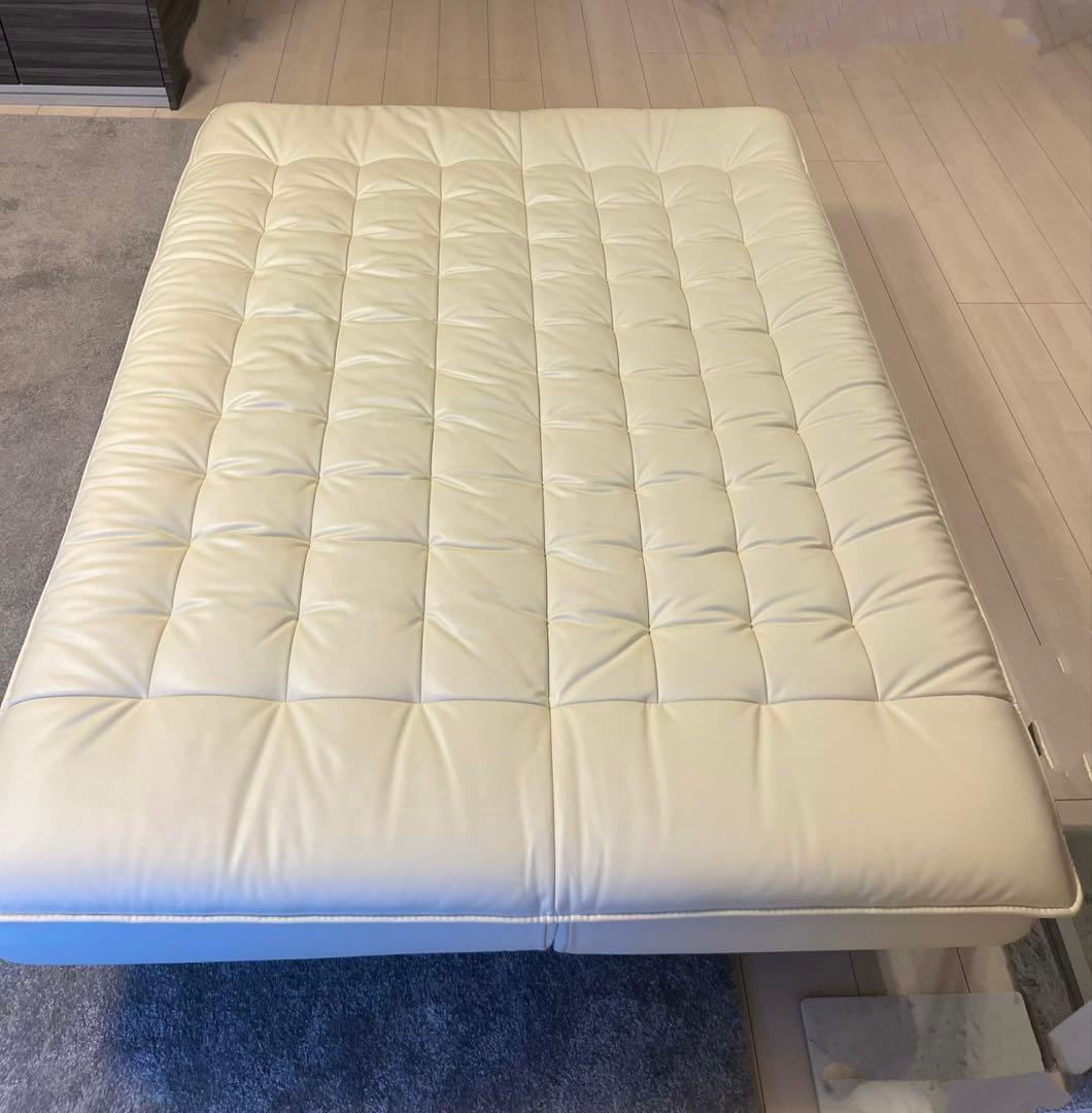 【FLORA】ニトリ ソファベッド　Nシールド　ホワイト