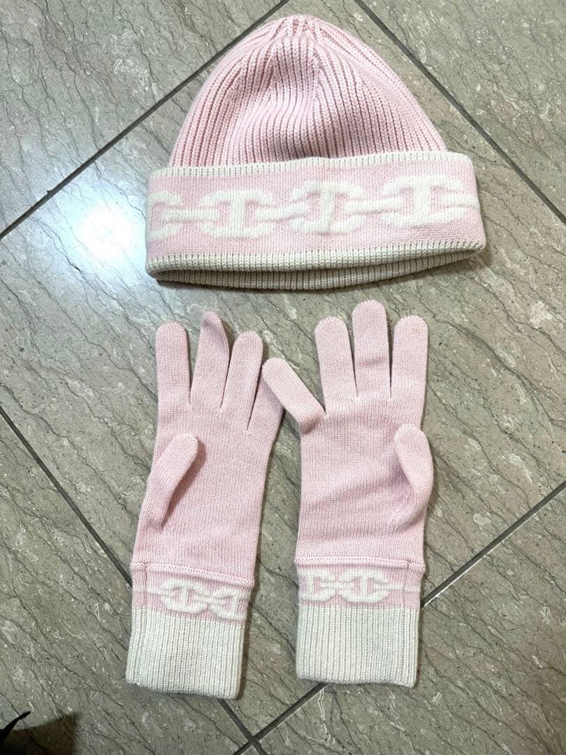 HERMES エルメス　手袋　ニットキャップ　ヘヴン　ローズ・プードル　エクリュ
